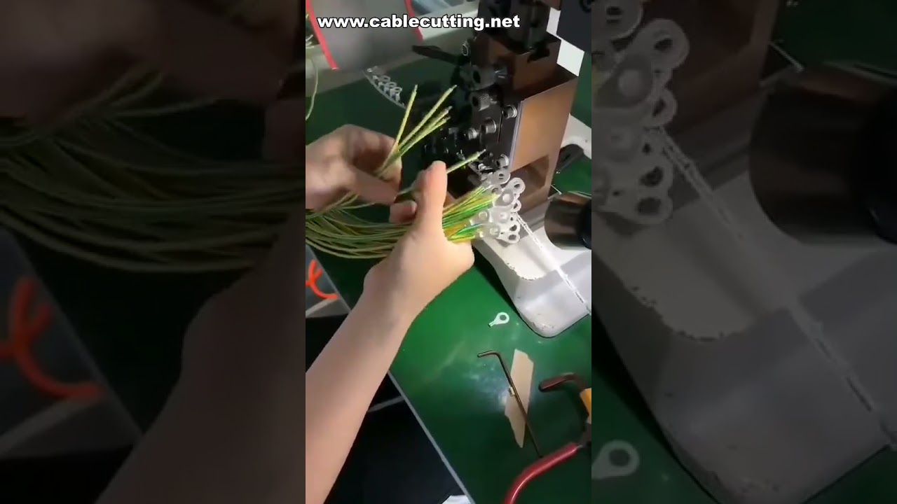Terminal Kabel Kontinu Catu Daya dengan Crimp Anti Slip - Koneksi Listrik Aman dan Profesional